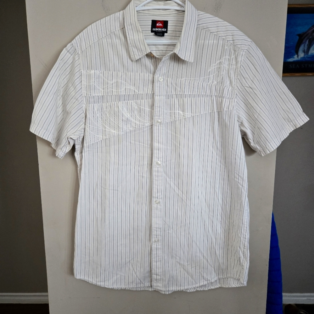 5 for $25 Quiksilver Men's White Striped Shirt Large Button Top Short Sleeve